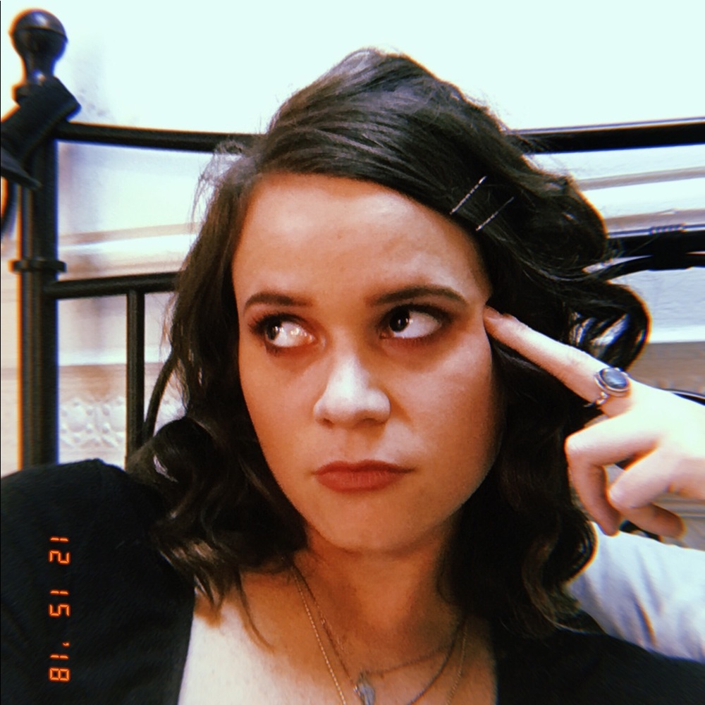 Meet your Posher, Brooke